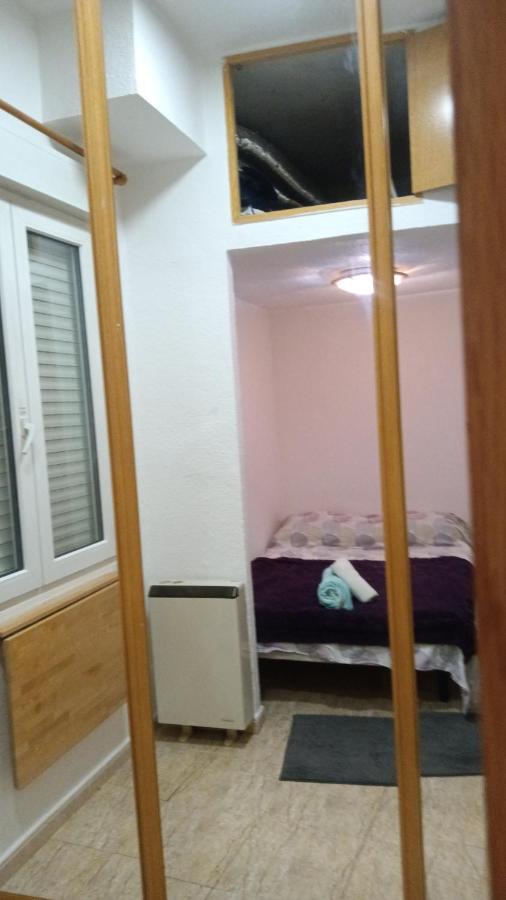 Habitacion Centrica Cerca De Gran Via Madryt Zewnętrze zdjęcie